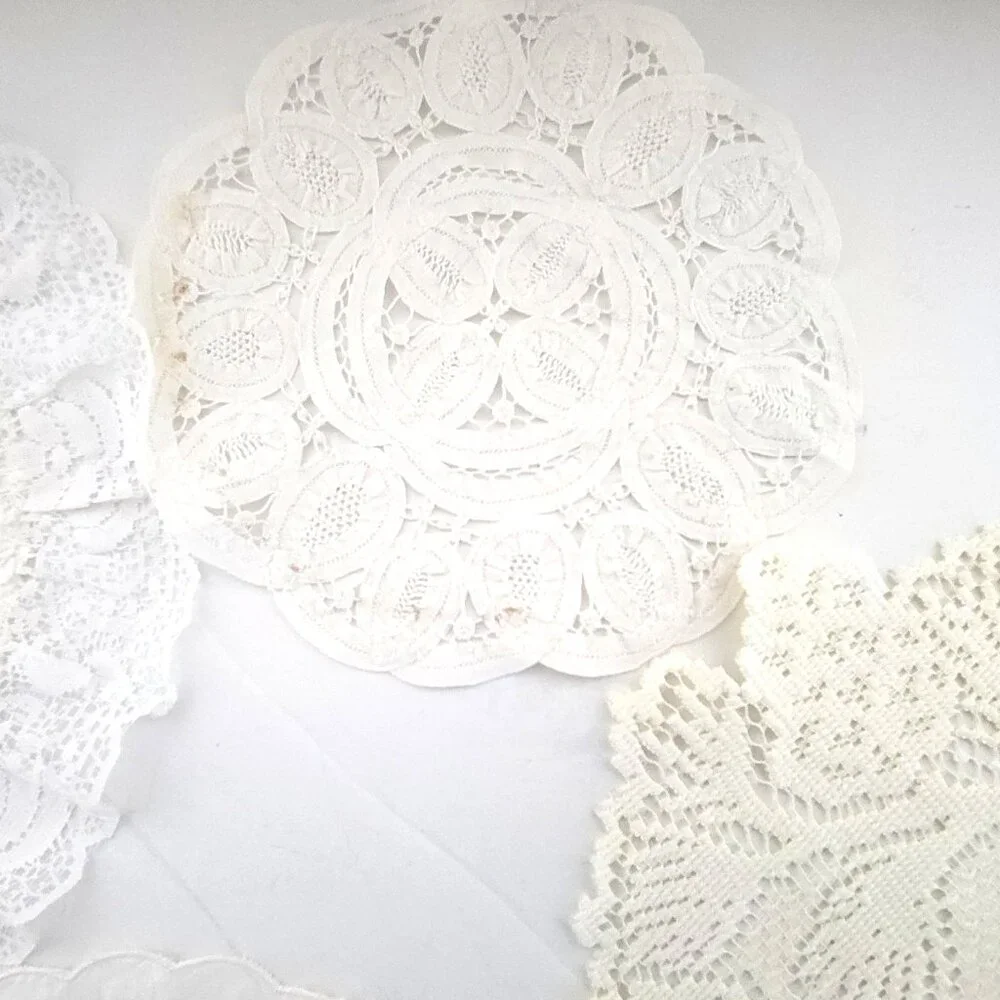 Vintage Doilies Lot of 4 Christmas Holiday Doilies 8.5